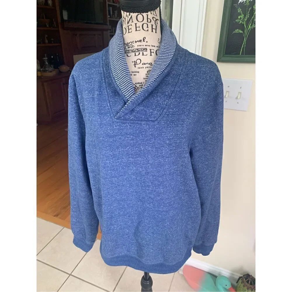 Charleston Threads Sweatshirt - Picture 5 of 5